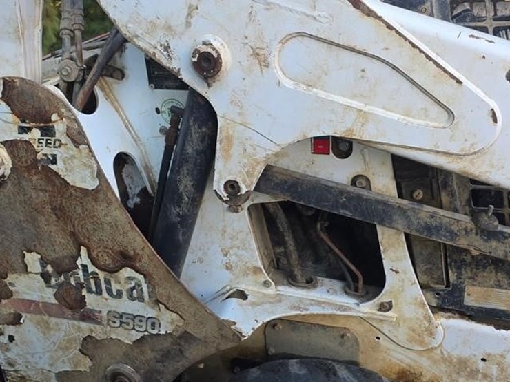 bobcat-s590-image-12