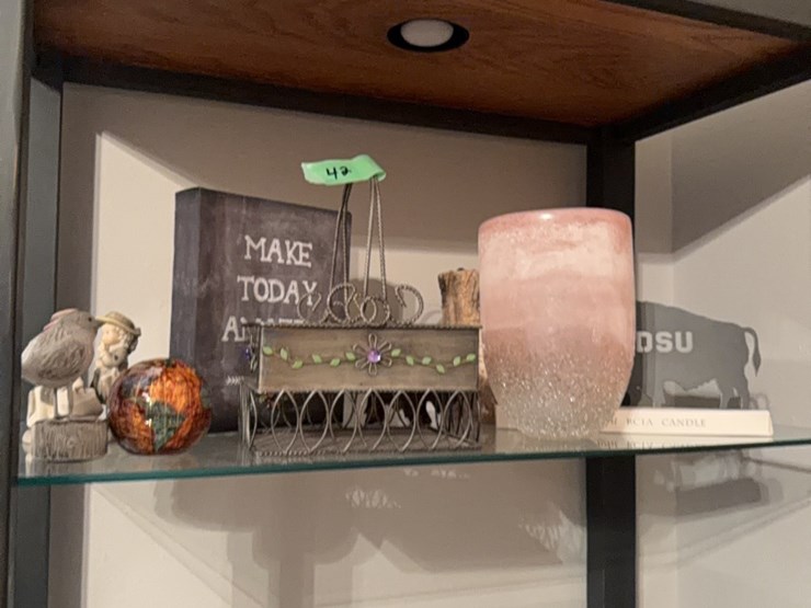 6-foot-shelf,-excellent-quality,-grey,-has-glass-shelves-and-top-light---note:--lot-48-is-an-exact-match-to-this-one.-it-was-decided-to-sell-them-separate.-image-15