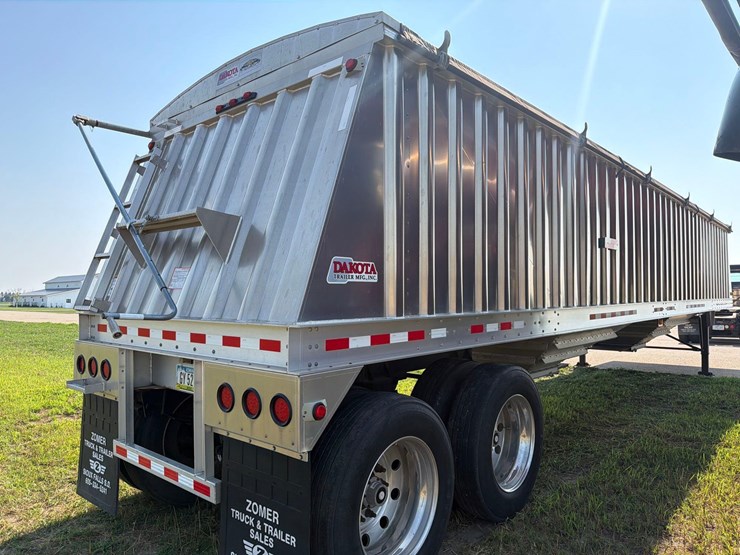 2010-dakota-4100-41ft-semi-grain-trailer-image-34