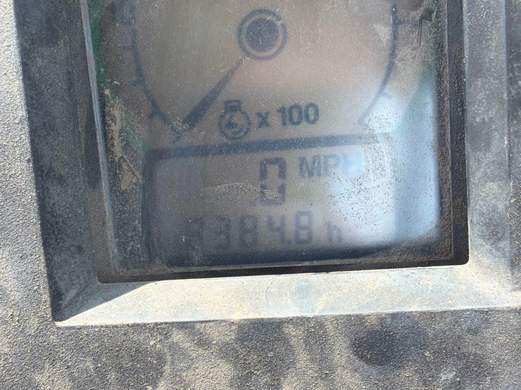 john-deere-8560-image-55