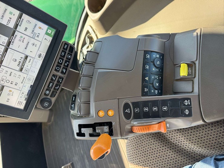 2018-john-deere-9620rx-image-8