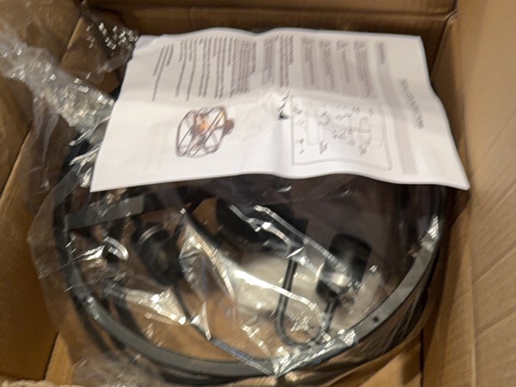 brand-new,-unused-unopened-light-fixture,-modern-style,-see-photos-image-10