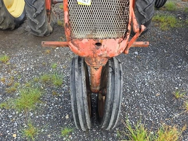 allis-chalmers-ca-tractor-w/cultivators-(runs)-image-19