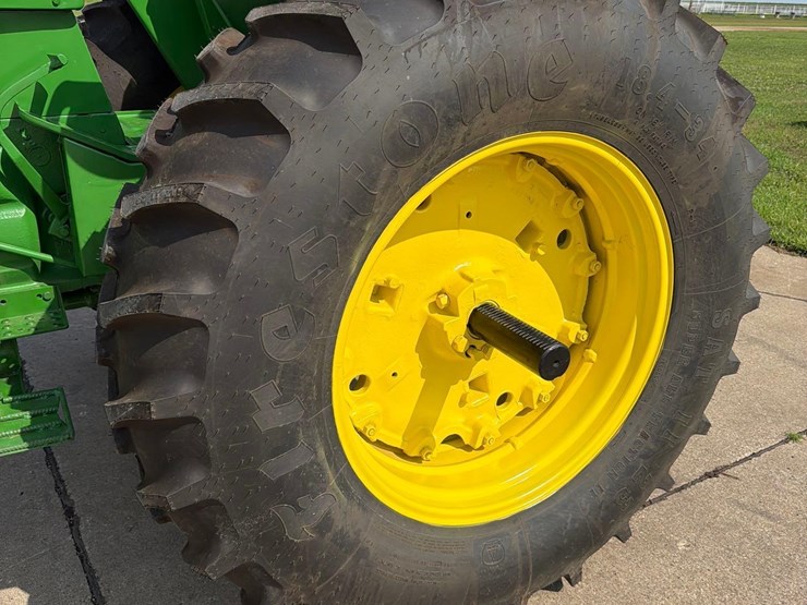 john-deere-4020-image-14