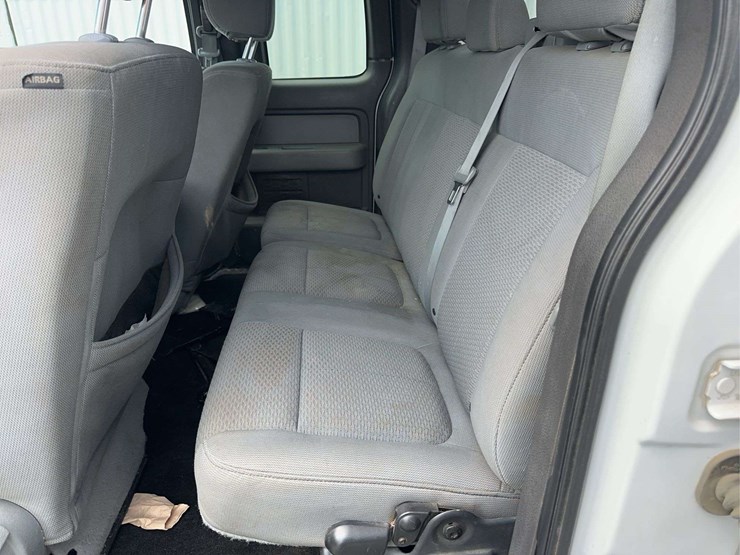2014-ford-f150-xlt-image-26