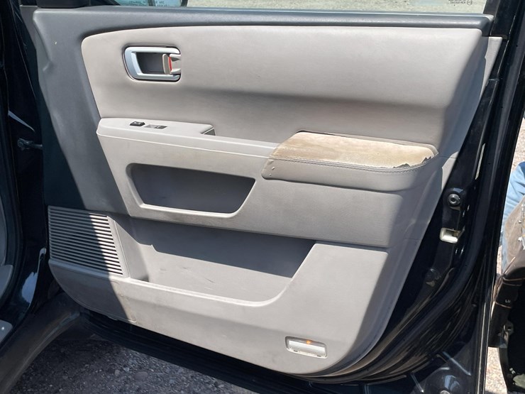 2010-honda-pilot-image-51
