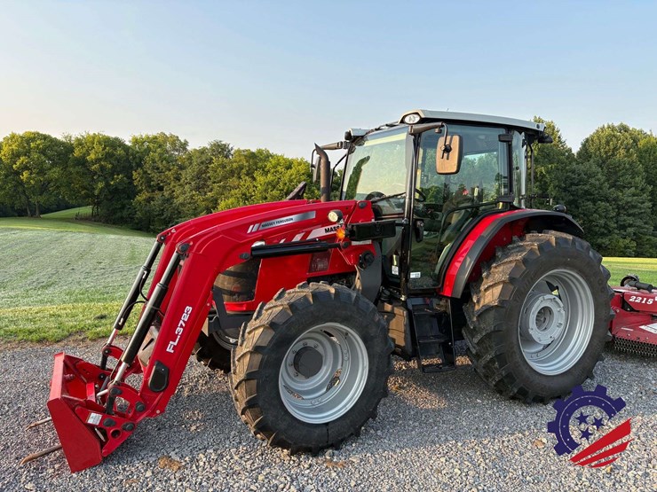 2023-massey-ferguson-5711-image-1
