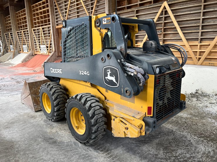 deere-324g-image-8