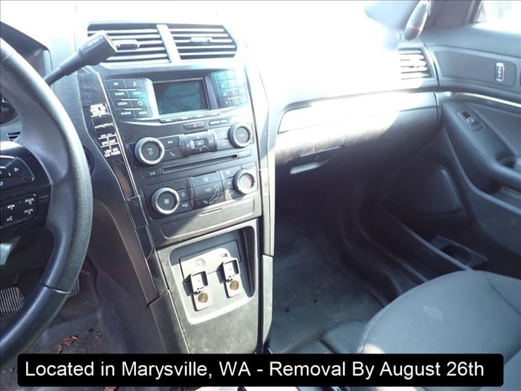 2016-ford-explorer-image-7
