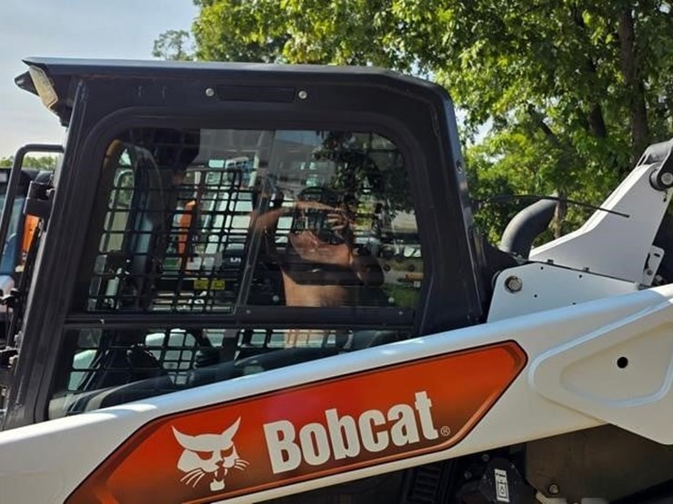 bobcat-t76-image-29