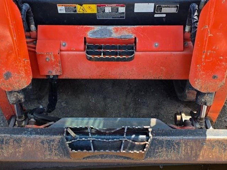 kubota-svl75-2-image-37