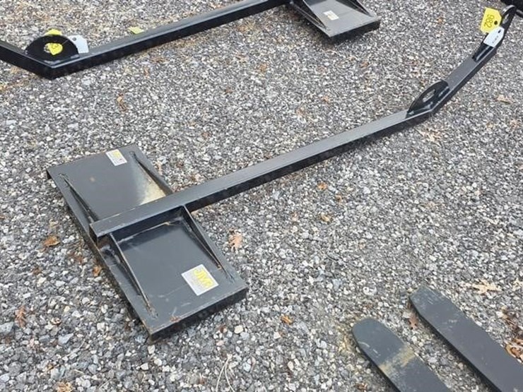 new-jmr-mini-skidloader-lift-boom-image-1