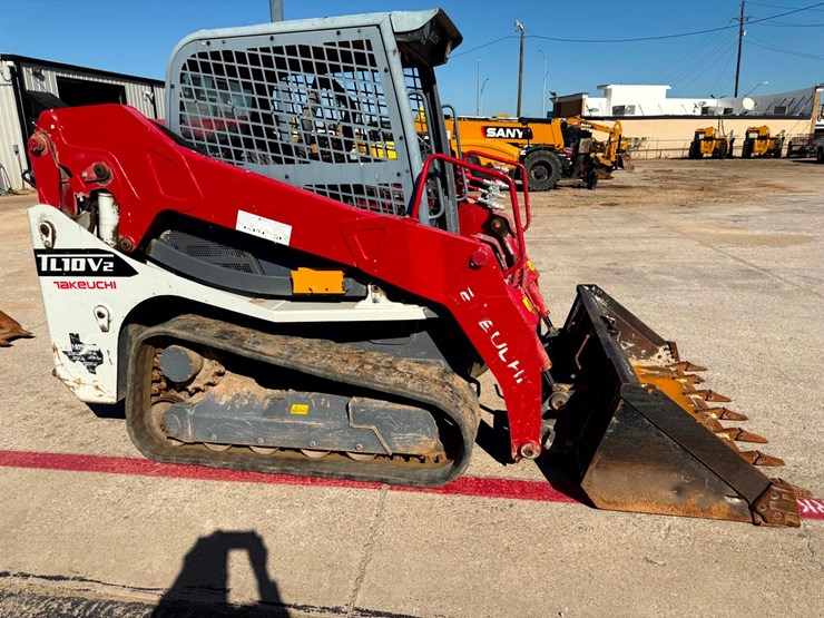 2021-takeuchi-tl10v2-image-4