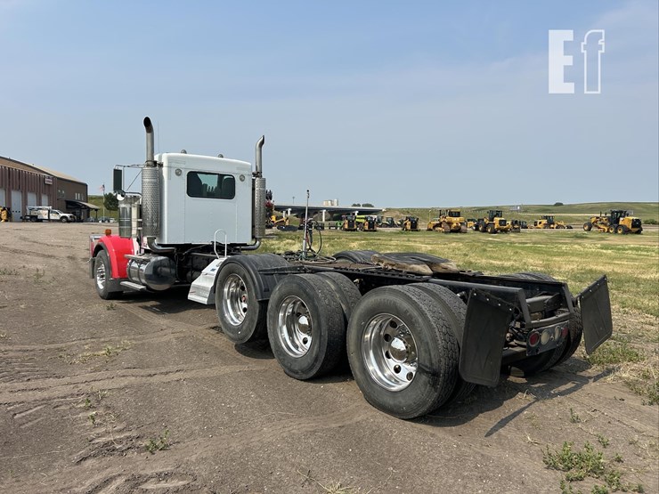 2007-kenworth-w900-image-8