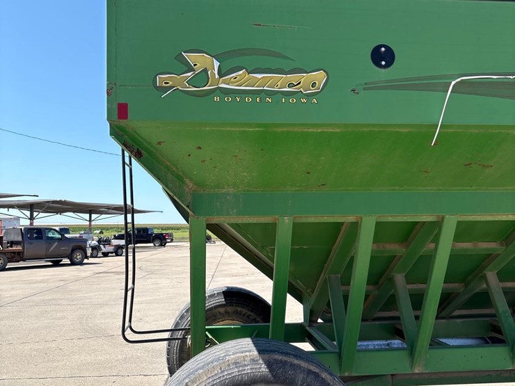 demco-550-image-20
