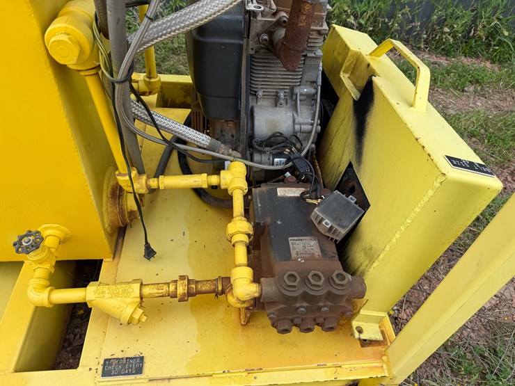 meyer-3k-wp-diesel-powered-4-station-accumulator-closing-unit,-skidded-image-7