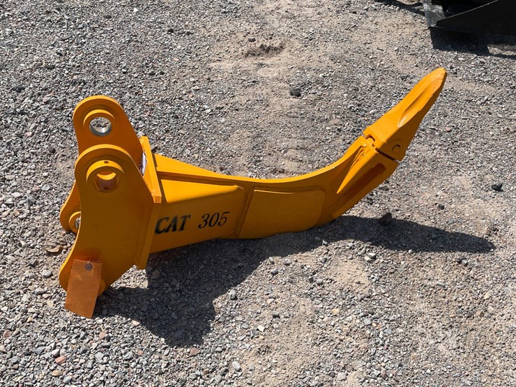 2026-caterpillar-305-image-1