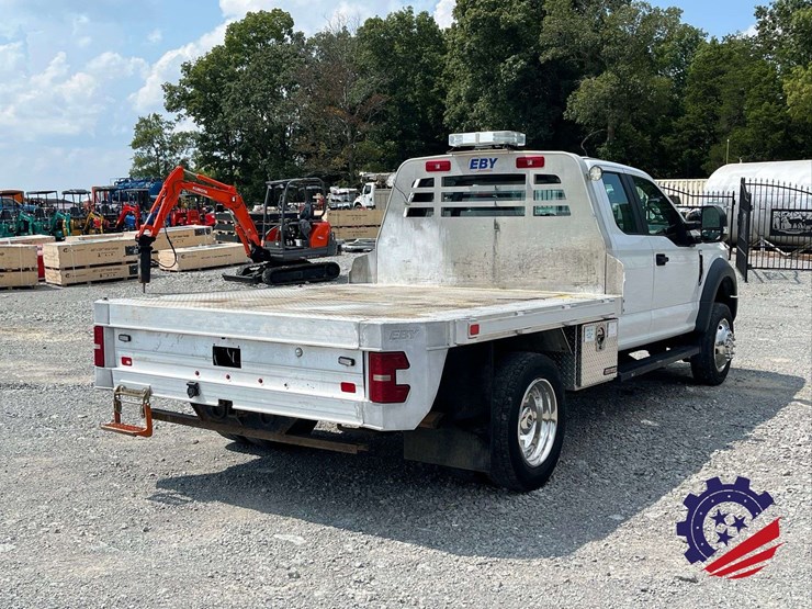 2017-ford-f550-xl-image-24