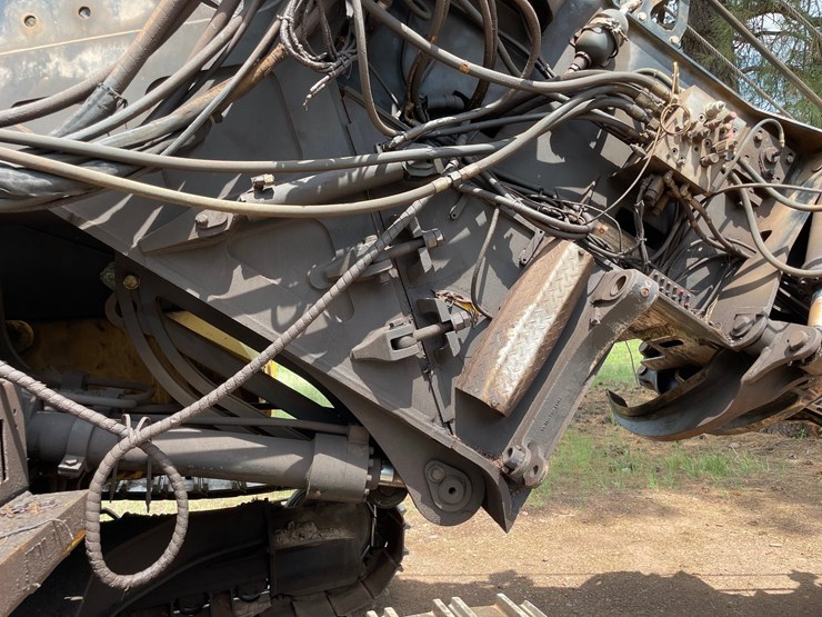 2005-caterpillar-320c-image-24
