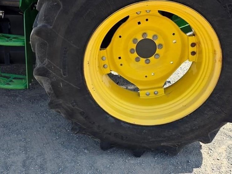 john-deere-5100e-image-27