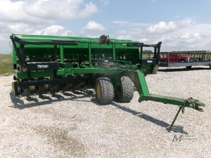 1994-john-deere-750-image-3