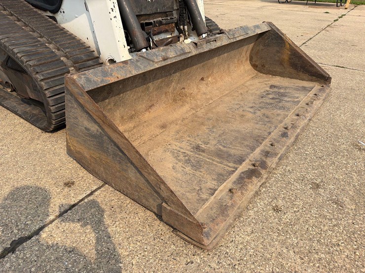 2021-bobcat-t76-image-15