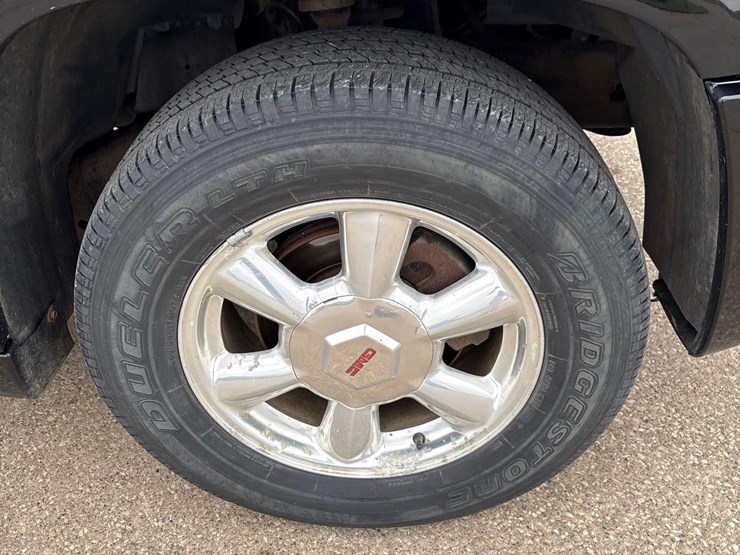 2006-gmc-envoy-image-14