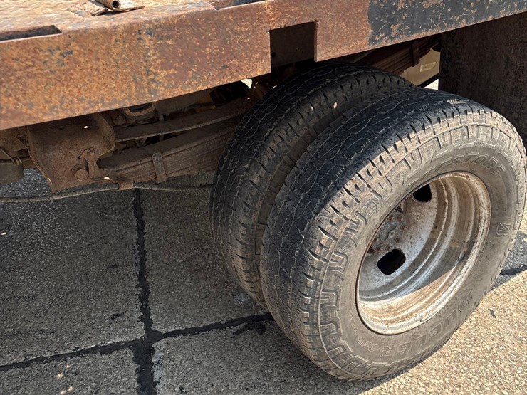 2015-ford-f350-image-8