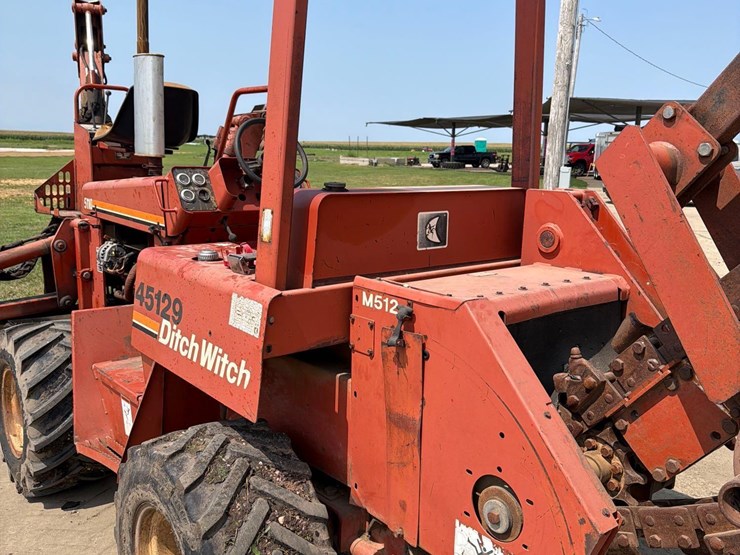 ditch-witch-5110-image-9