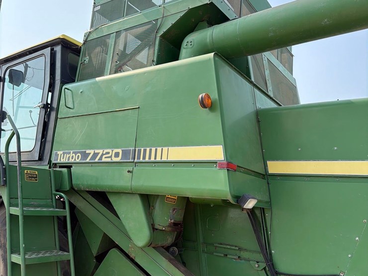 john-deere-7720-image-7