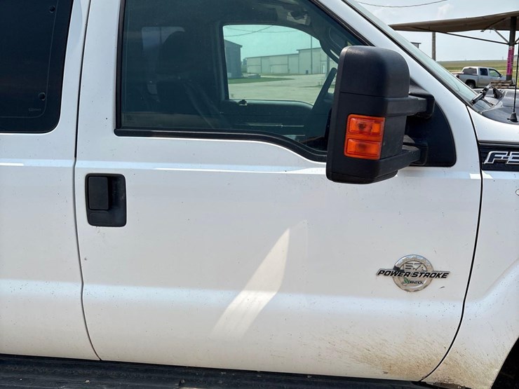 2015-ford-f350-image-23