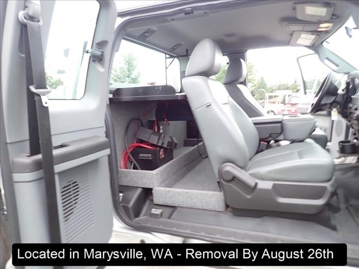 2011-ford-f250-xl-image-2