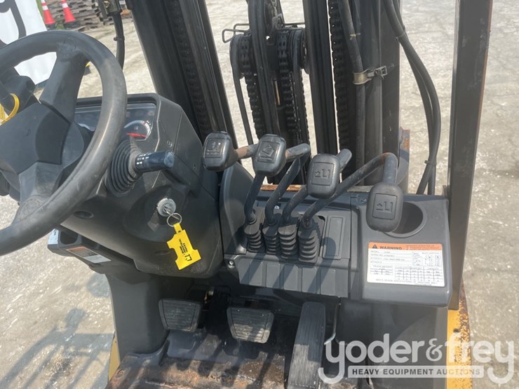 caterpillar-c5000-image-28