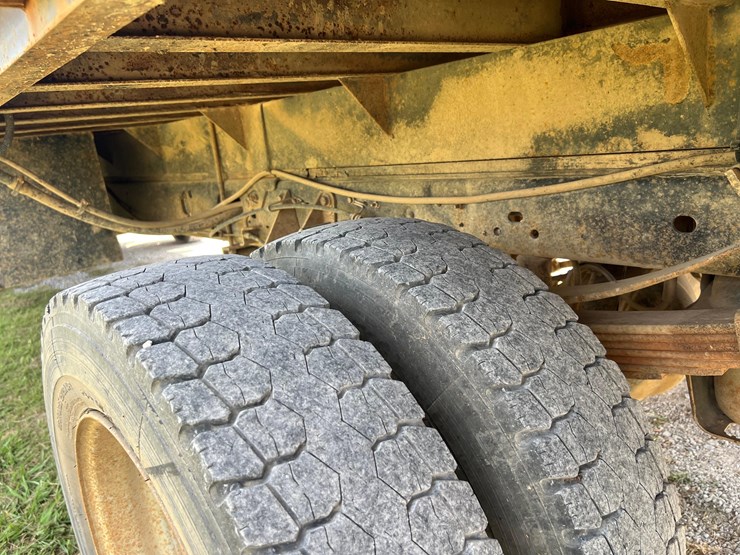 f-550-14'-flat-bed-image-53