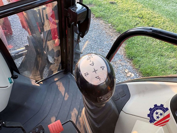 2023-massey-ferguson-5711-image-71