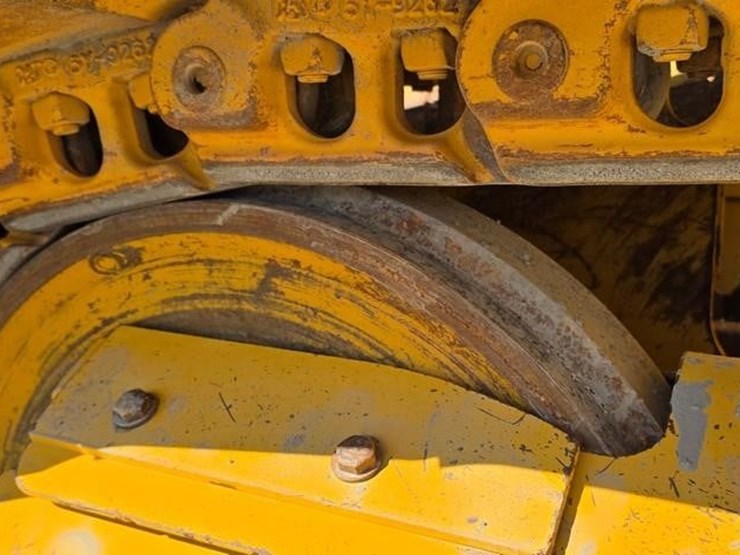 2020-caterpillar-d5k2-lgp-image-22