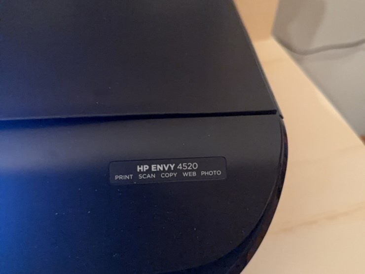 printer,-flatscreen-monitor,-other-miscellaneous-for-office-desk-image-9
