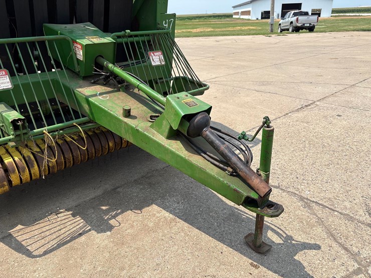 john-deere-510-image-19