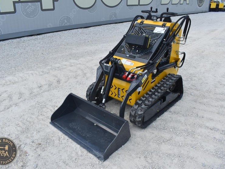 sdlanch-mini-skid-steer-48494-image-1