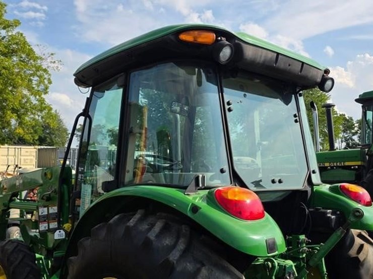 john-deere-5055e-image-19