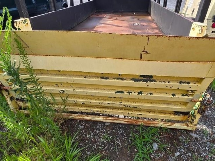 rolloff-metal-flat-bed-image-10