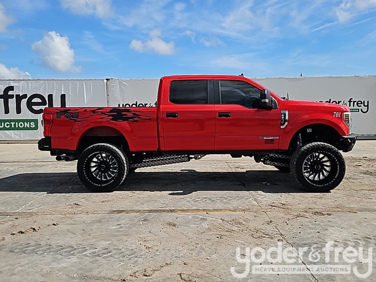 2019-ford-f250-xl-image-6