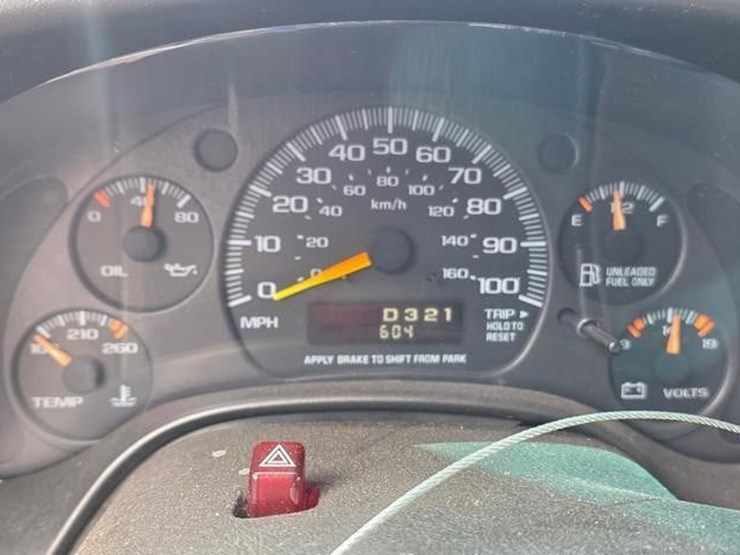 2001-chevrolet-express-3500-image-58