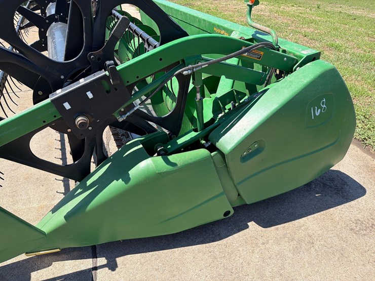john-deere-630f-image-17