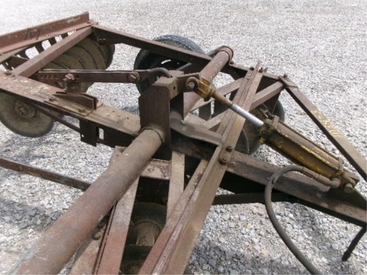 burch-210-image-7