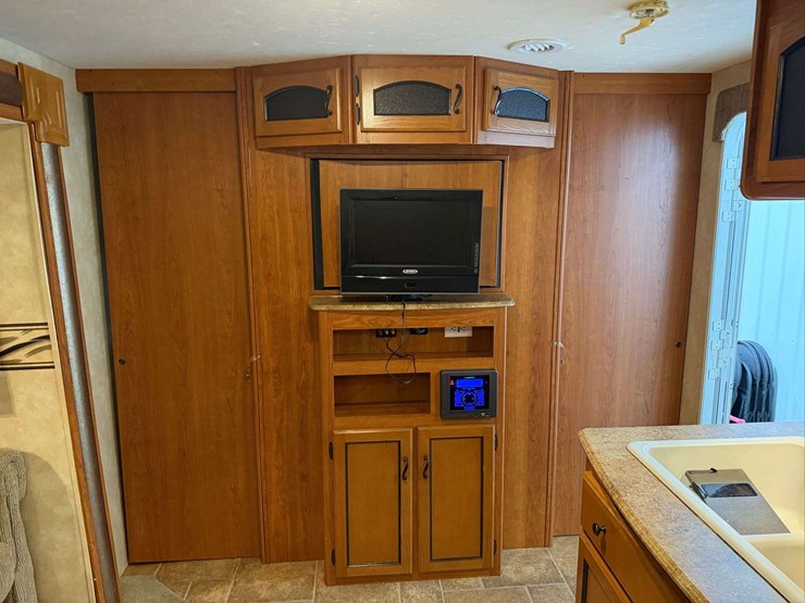 2011-coachmen-292bhds-camper-image-35