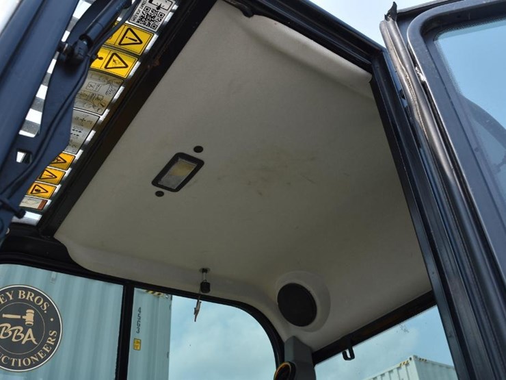 2024-jcb-50z-1-image-50