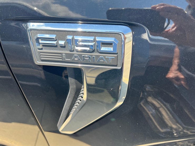 ford-f150-lariat-image-9