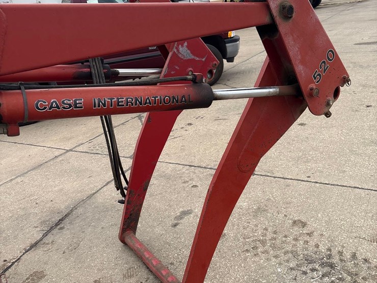 case-ih-520-image-13