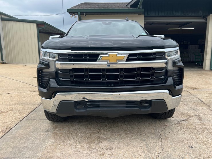 2022-chevrolet-silverado-1500-image-6
